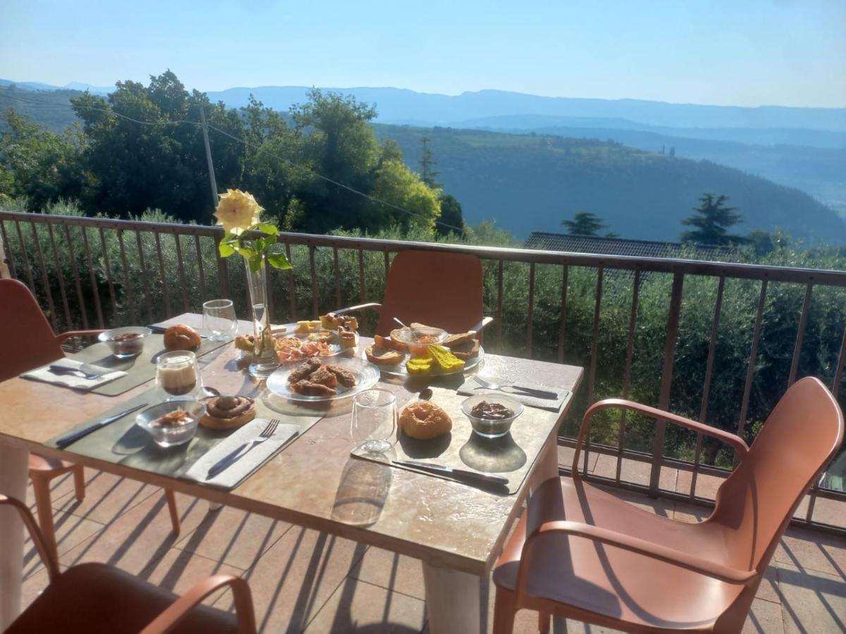 Bed and Breakfast La Terrazza In Collina Cavalo Exteriér fotografie