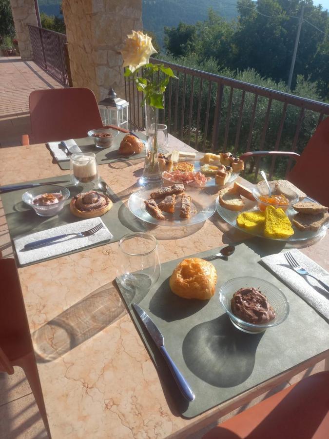Bed and Breakfast La Terrazza In Collina Cavalo Exteriér fotografie