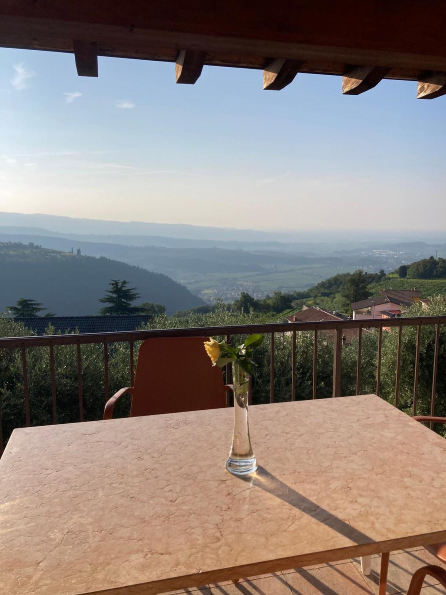 Bed and Breakfast La Terrazza In Collina Cavalo Exteriér fotografie