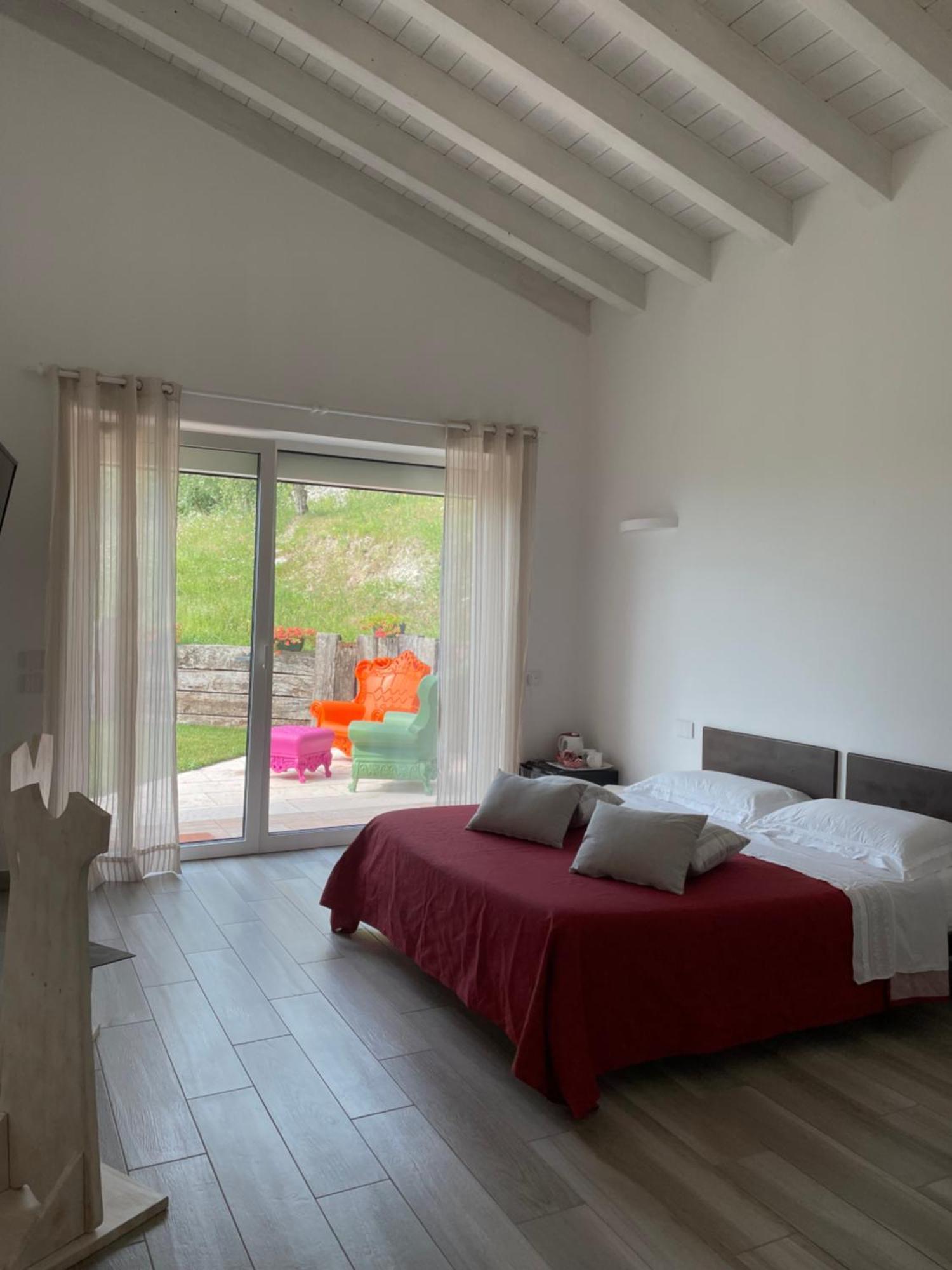 Bed and Breakfast La Terrazza In Collina Cavalo Exteriér fotografie